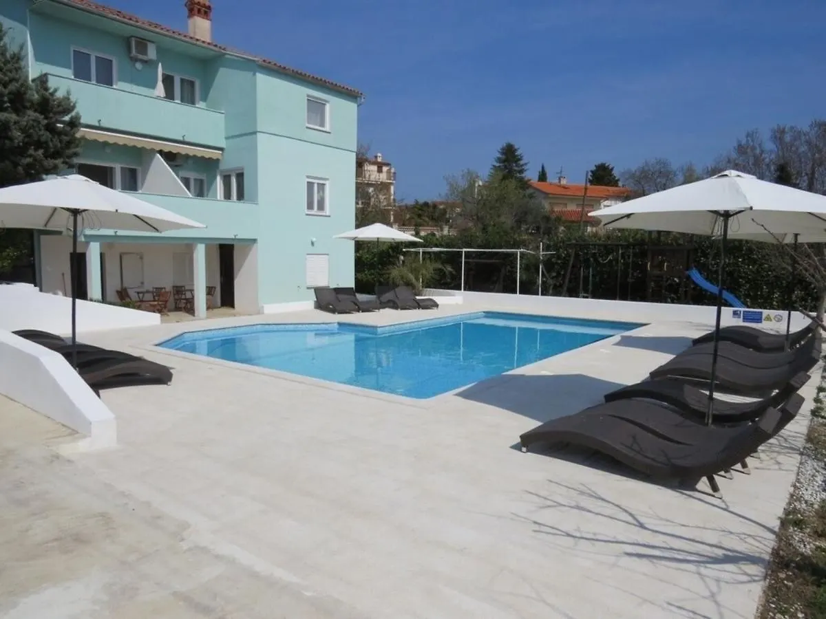 Resindenz Benni 7 Mit Beheiztem Grossem Pool Apartment Medulin 0*,
