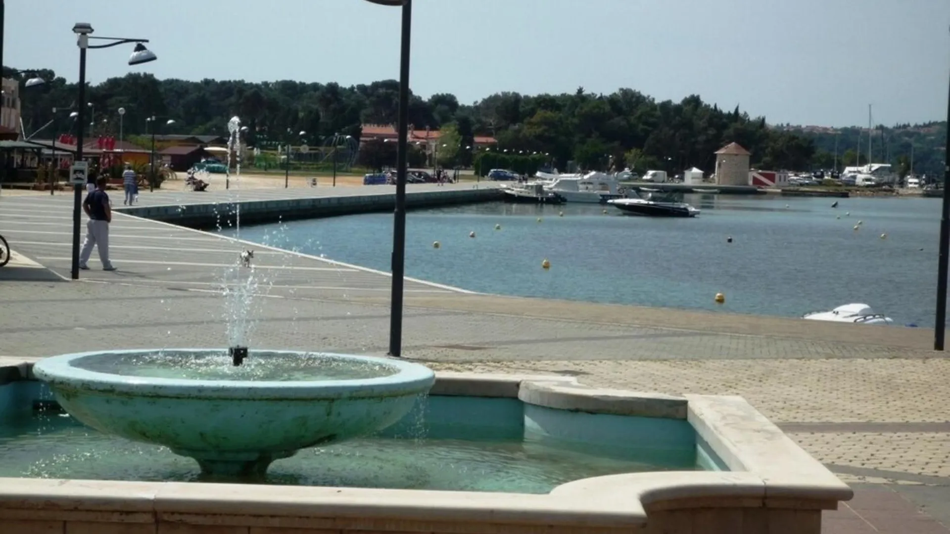 Resindenz Benni 7 Mit Beheiztem Grossem Pool Apartment Medulin Croatia